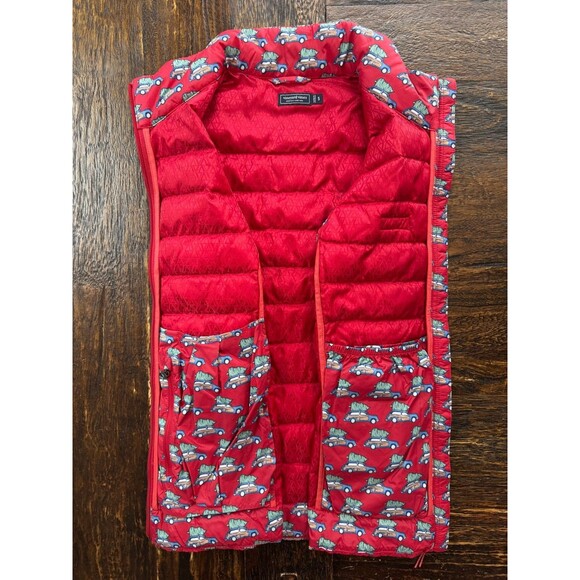 Vineyard Vines Quilted Puffer Vest – Women’s Size Small Red Christmas Car Print - Picture 3 of 4